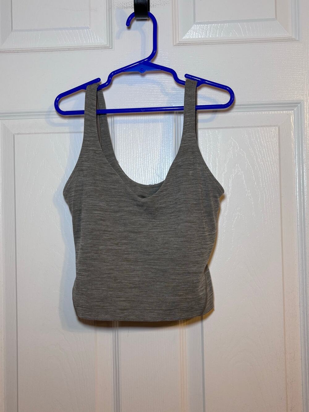Lululemon Gray Heathered Ribbed Cropped Tank Top Built-In Bra Athletic Size 0